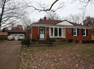 37546 Lake Dr, Avon, OH