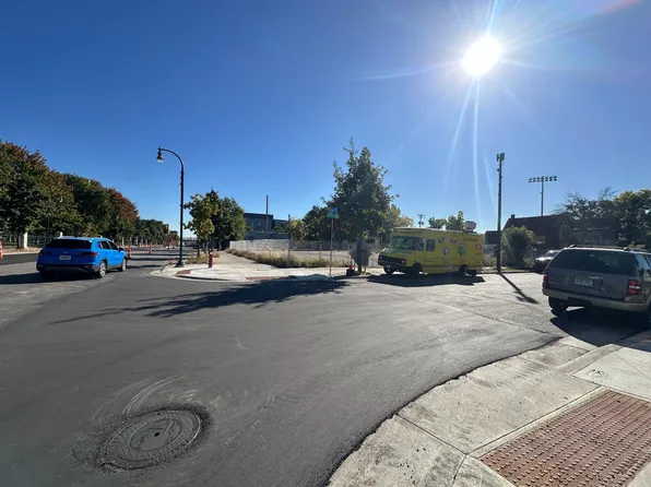 1901 E Lake St, Minneapolis, MN 55407