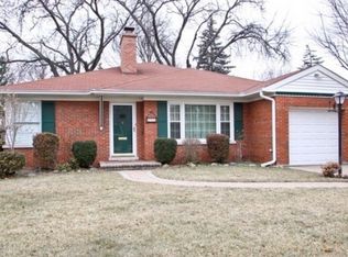 627 Oriole Ave, Park Ridge, IL 60068