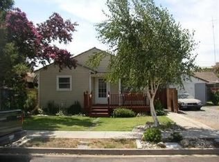 228 S 1st Ave, Oakdale, CA