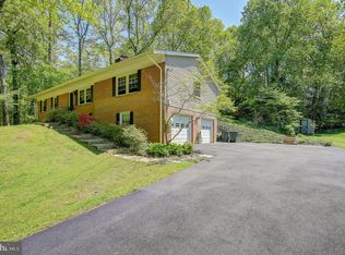 7107 Knotty Oak Ln, Manassas, VA 20112