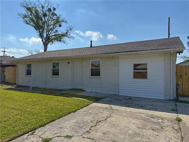 1st image of 2705 Britannica Dr