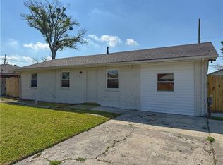 2705 Britannica Dr, Marrero, LA 70072