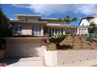 10490 Wyton Dr, Los Angeles, CA 90024