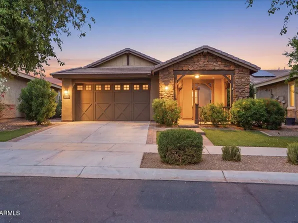 20790 W HILLCREST Boulevard, Buckeye, AZ 85396