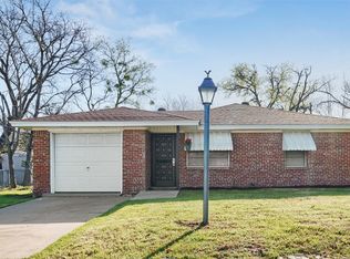 407 Glenn Dr, Weatherford, TX 76086
