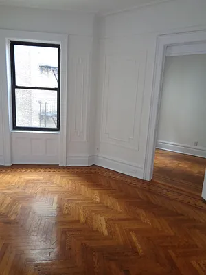 Rented by Metropolitan Equities | media 8