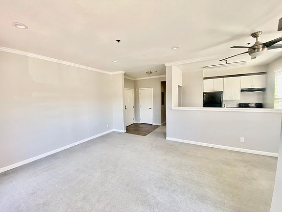 2nd image of 1500 Laurel St APT 214