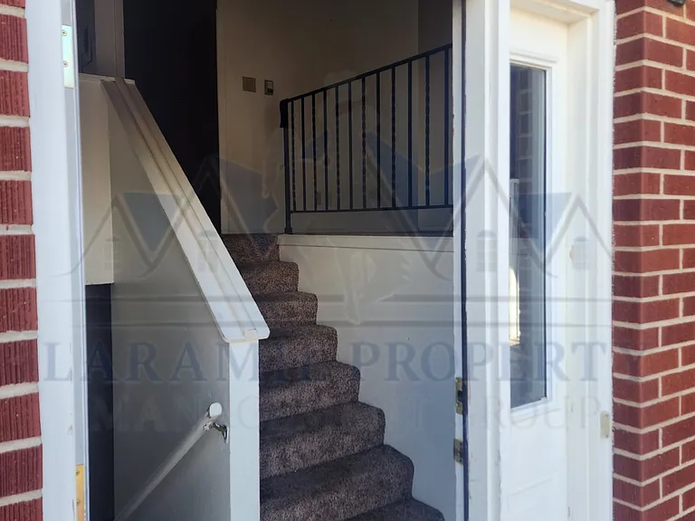 708 Downey St #9 — Photo 5