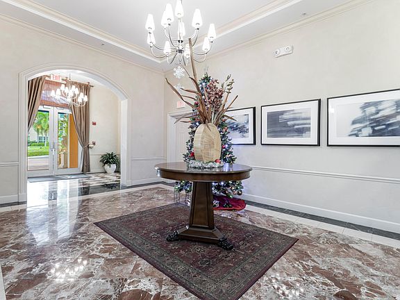 4th image of 802 W Windward Way APT 216