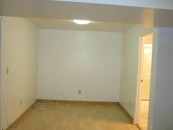 1st image of 2310 28th Ave #2