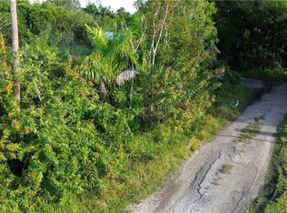 120 Dow Ln, North Fort Myers, FL 33917
