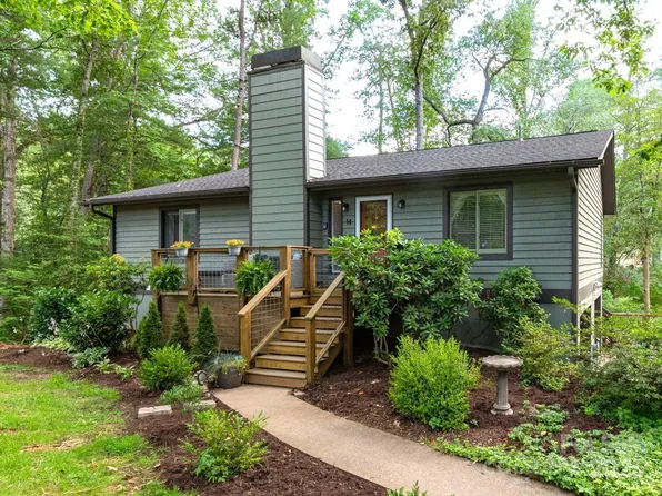 14 New Bern Dr, Fletcher, NC 28732