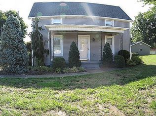 202 E Gibson St, Haubstadt, IN 47639