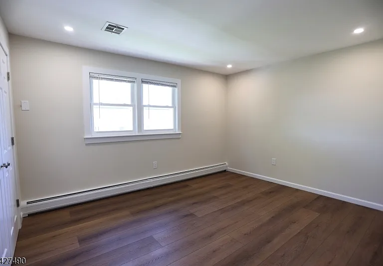 210 Walnut St #R — Photo 13