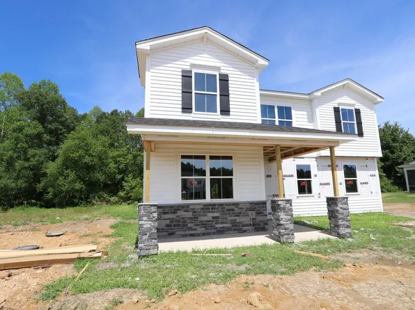 74 Mendenhall Dr, Angier, NC 27501