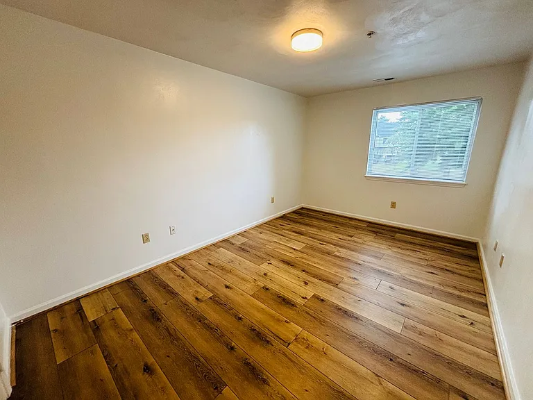 927AB - 410 Houston St. - DM — Photo 35