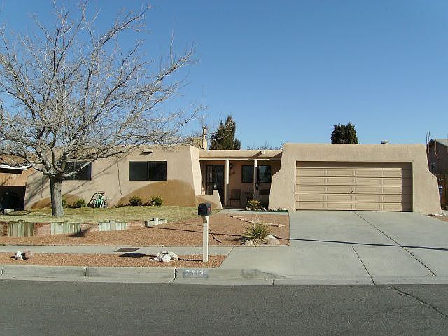 1st image of 7413 Raymond Dr NE