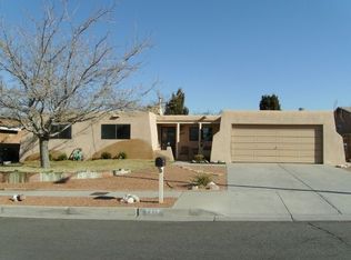 7413 Raymond Dr NE, Albuquerque, NM 87109