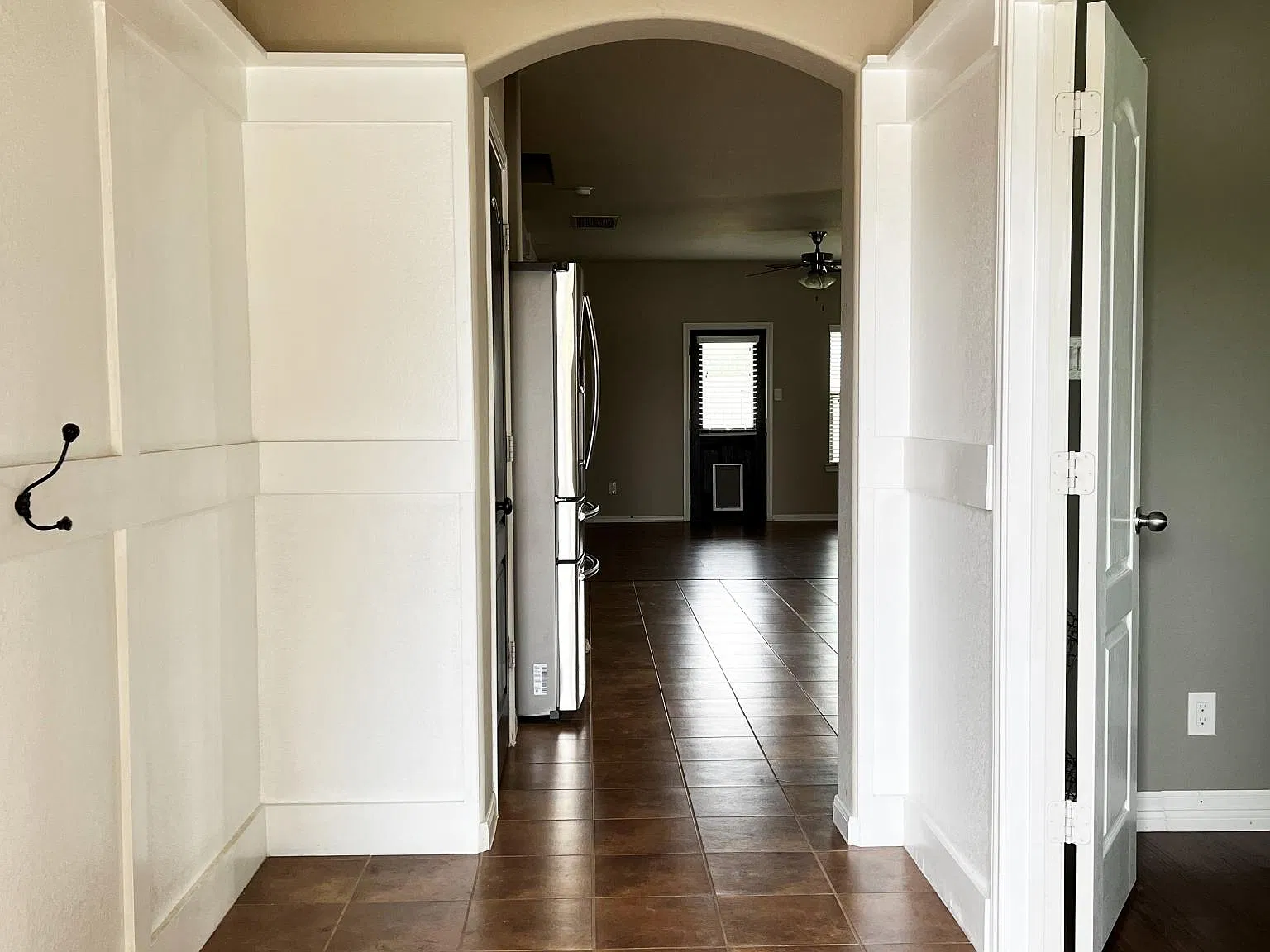 2806 Lockeridge Pines Dr — Photo 2