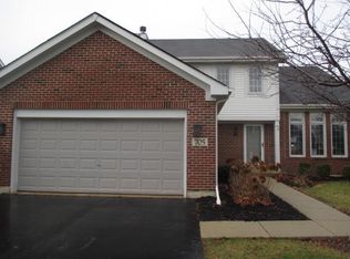 705 Stonebridge Dr, Bolingbrook, IL 60490