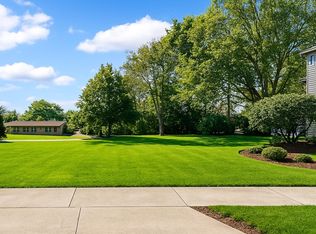 1030 Arlington Ave, Grand Haven, MI 49417