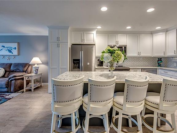 3rd image of 2650 Estero Blvd APT 404
