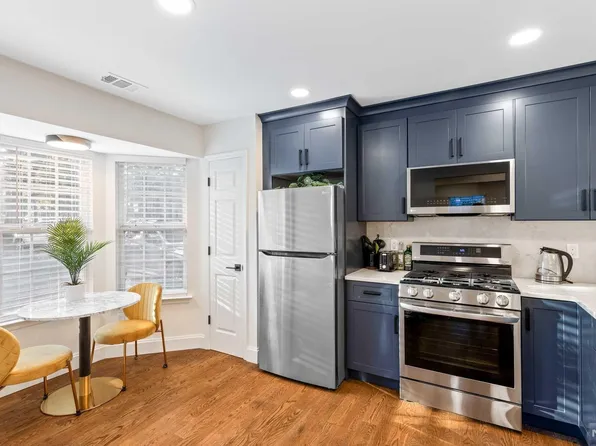 2805 Tudor Dr, Pompton Plains, NJ 07444