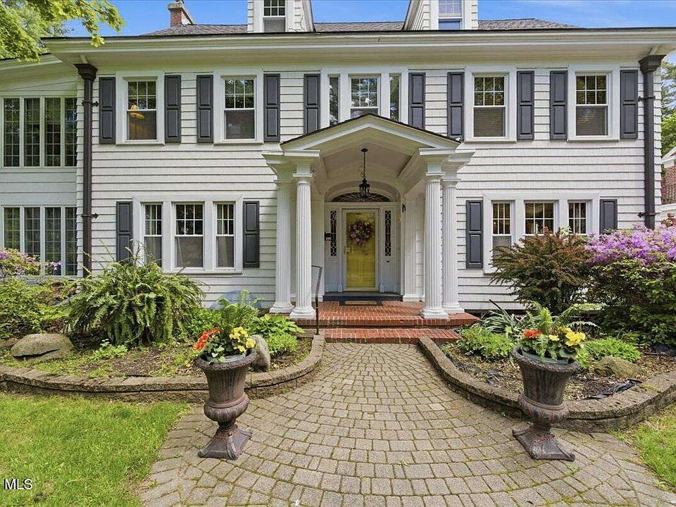 1st image of 8 Westover Road