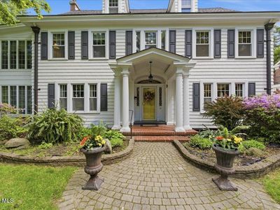 8 Westover Road, Troy, NY, 12180