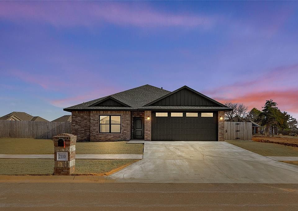 1st image of 2110 Valley View Rd