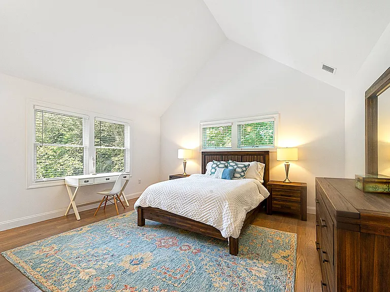 19 Barns Ln — Photo 18