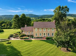 90 Old Farm Rd, Milford, NJ 08848