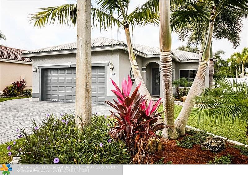 1st image of 1307 SW 44th Ter