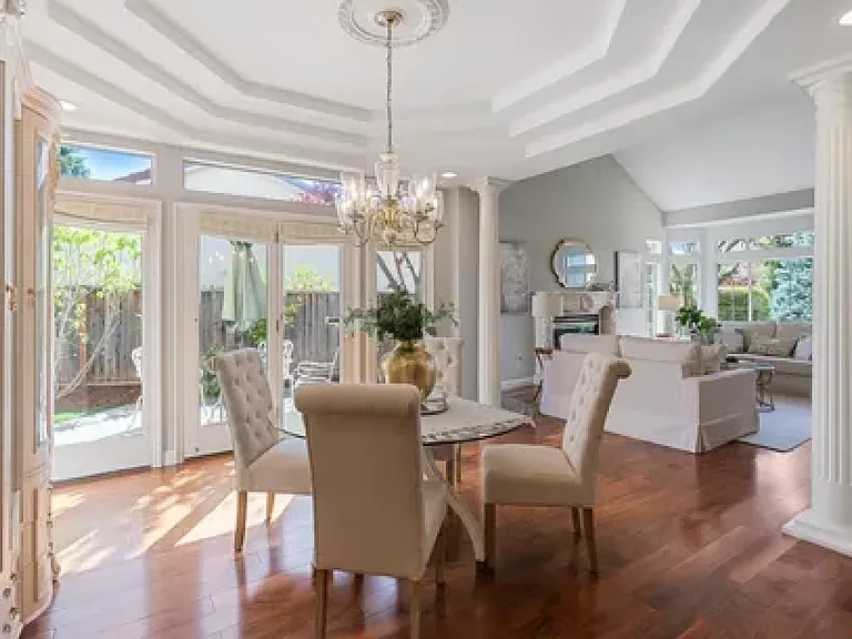 Formal dining