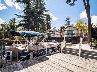 49 Shore Dr, Salem, NH 03079