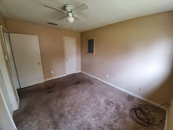 5th image of 6605 Kennedy Dr