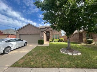 1109 Lake Hollow Dr, Little Elm, TX 75068