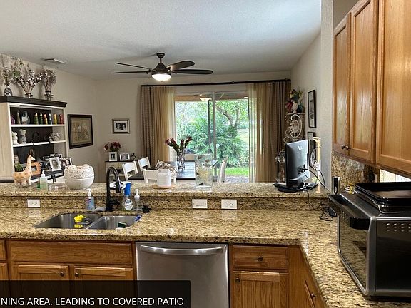4th image of 759 Gazetta Way