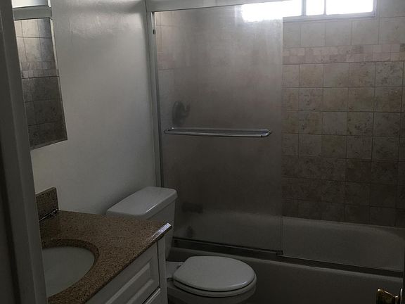 3rd image of 11829 Kiowa Ave APT 17