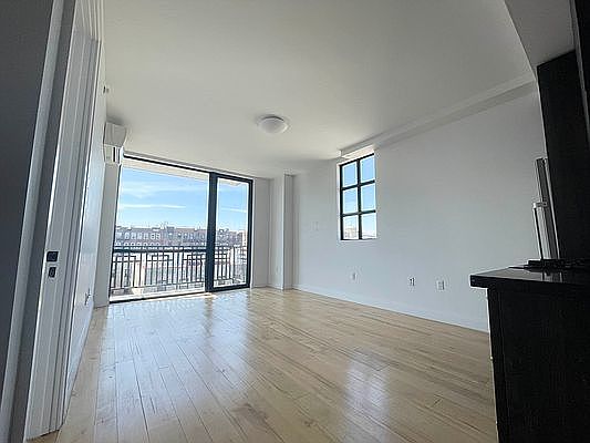 2nd image of 564 Saint Johns Pl #72TWO