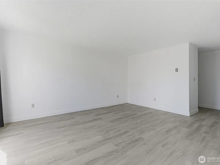 2810 D St SE #A — Photo 15