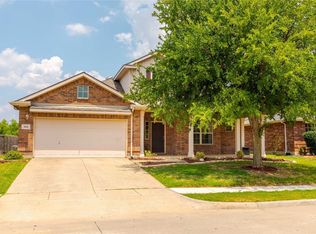 213 Northwood Dr, Little Elm, TX 75068