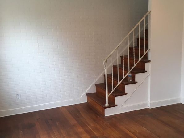 5030 S Dakota Ave NE