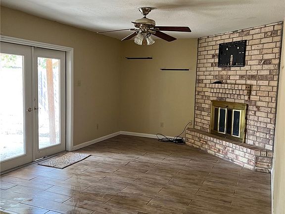 3rd image of 11305 Doris Creek Cir