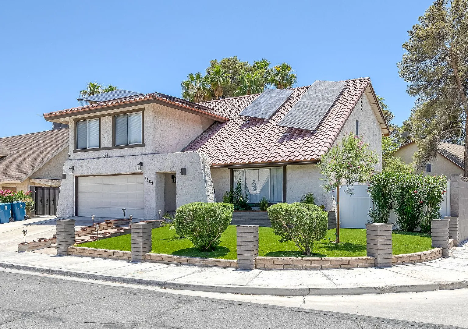 5 bed, 2.5 bath, 2824 sqft, $3,300 — Photo 4