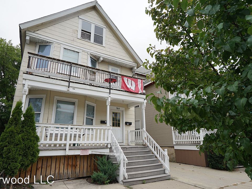 2nd image of 538 W Mifflin St