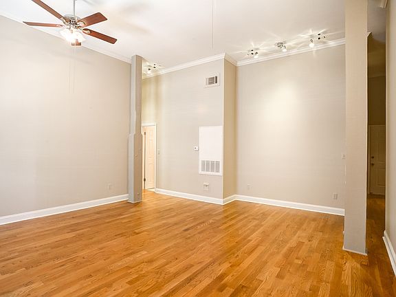 3rd image of 760 Magazine St APT 311