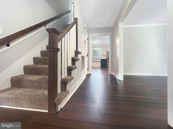 3rd image of 1016 Isabella Dr