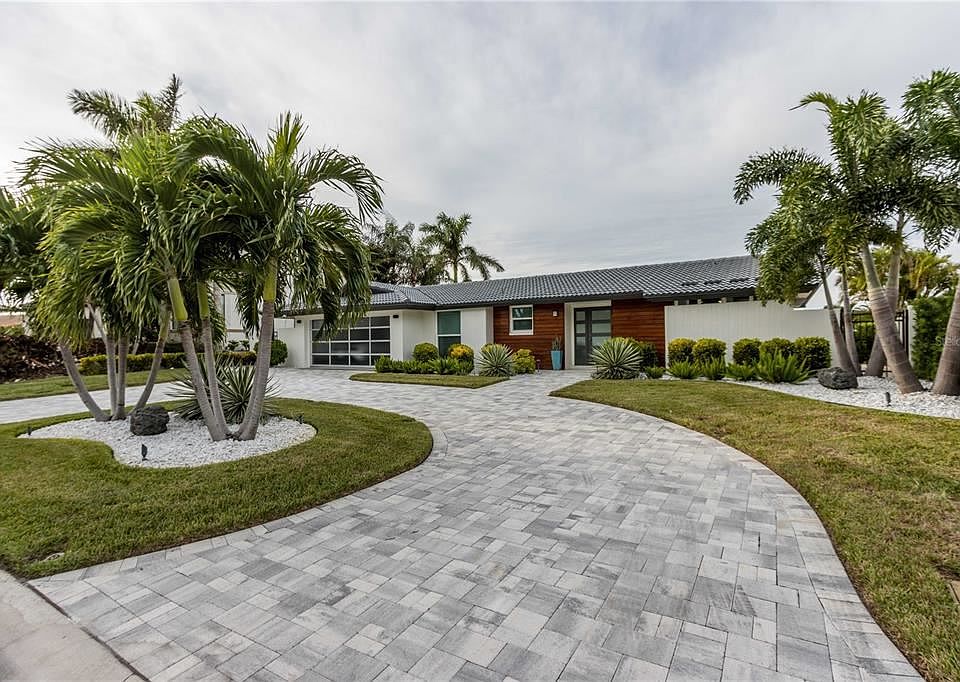 1st image of 2236 Donato Dr